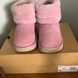 UGG BOOTS WOMENS SIZE 8 FLUFF MINI QUILTED /COLOR PERIWINKLE AND PINK
